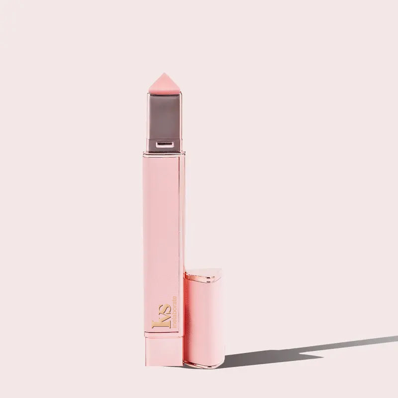 The Glossy Lip Plumper (80% OFF Today!)