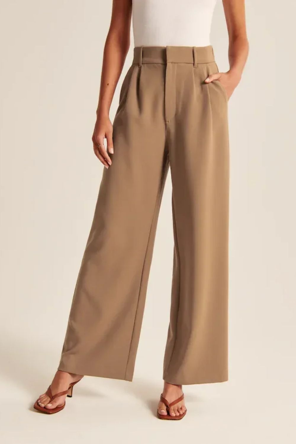 WideFlow™ Pleated Trousers