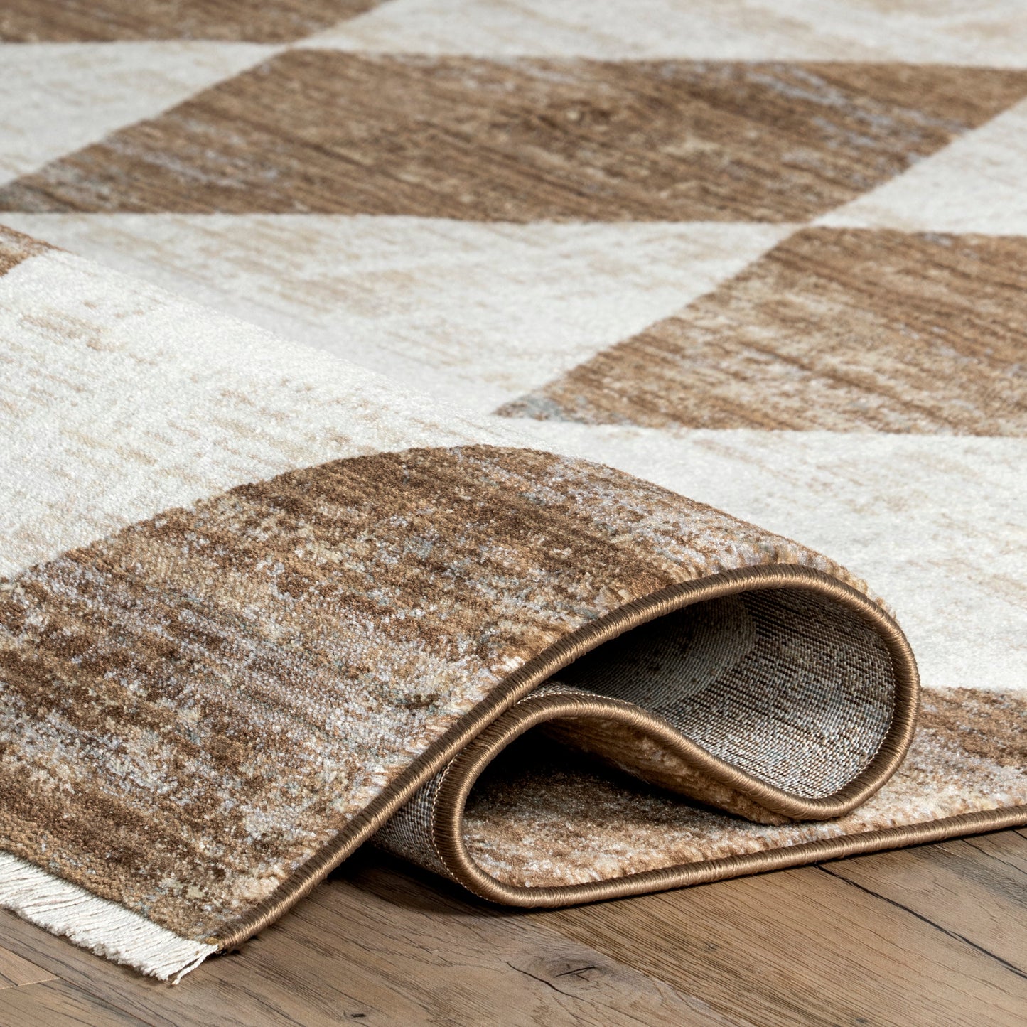 RoomLift™ Diamond Area Rug